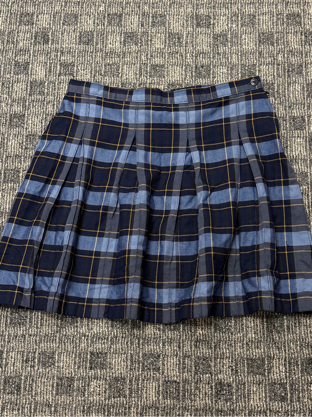 Lands’ End Girls 16 Navy Blue Plaid Pleated School Uniform Skirt
